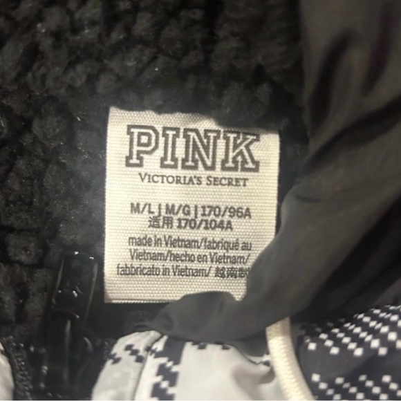 VS PINK Sherpa lined Plaid Jacket M/L - Picture 7 of 10